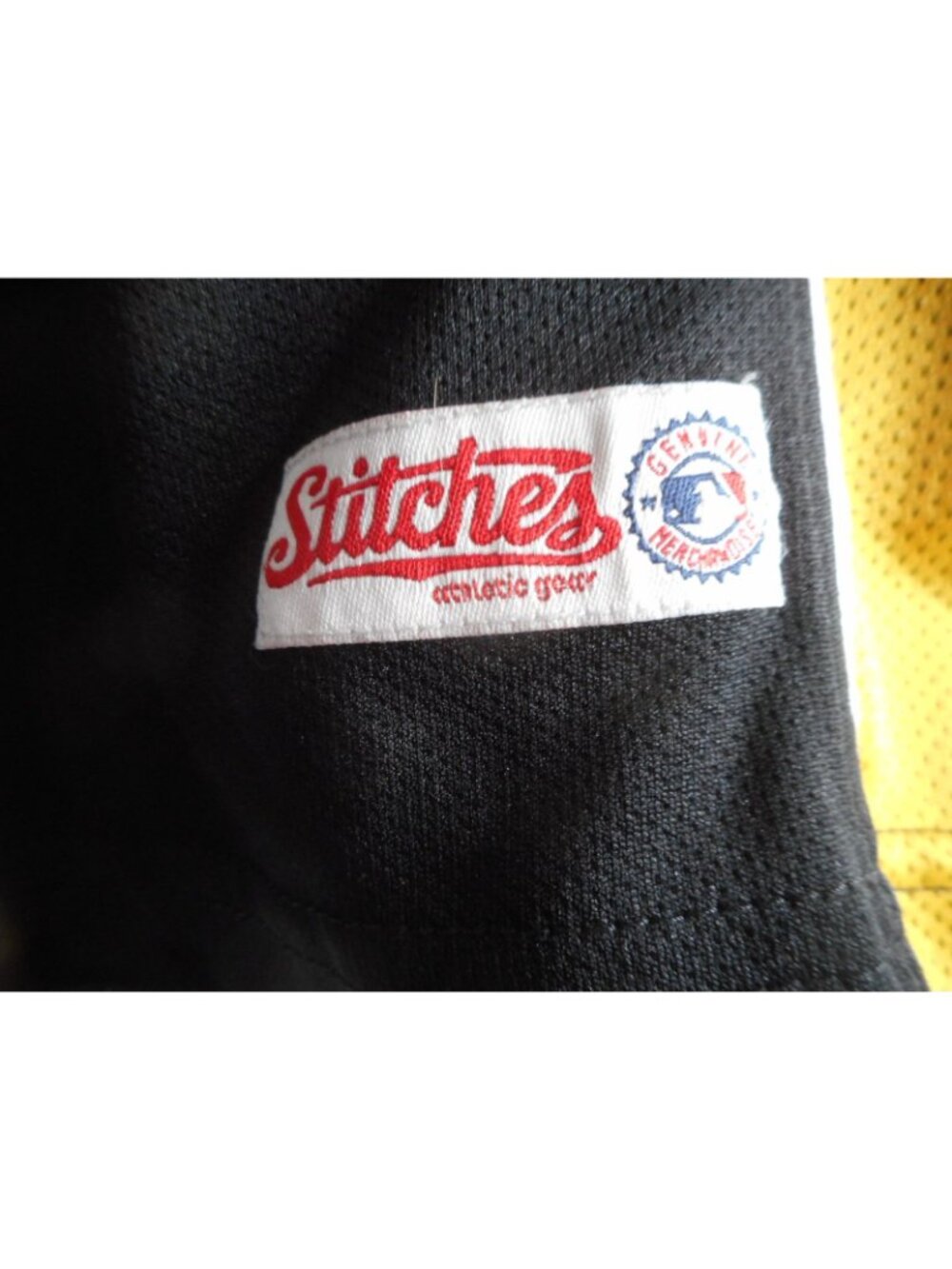 Pittsburgh Pirates Stitches Athletic gear Jersey Style Shirt Unisex - Picture 3 of 5